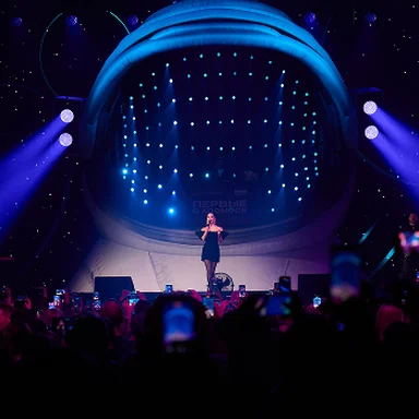 Есть ли жизнь на других планетах: артисты ответили телеканалу RU.TV на «Первые в космосе. Cosmo Night*»