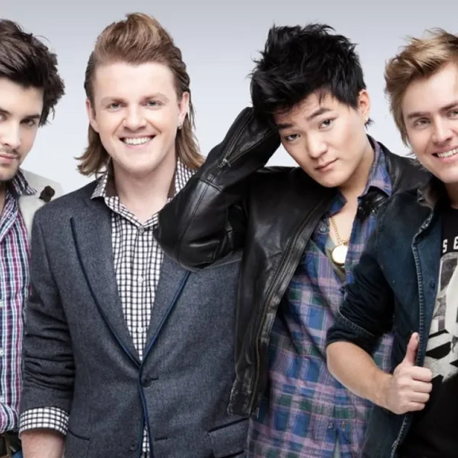 Премьер-министр null