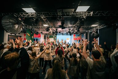 Идёт прием заявок в зимний творческий лагерь «Молодежь Москвы»